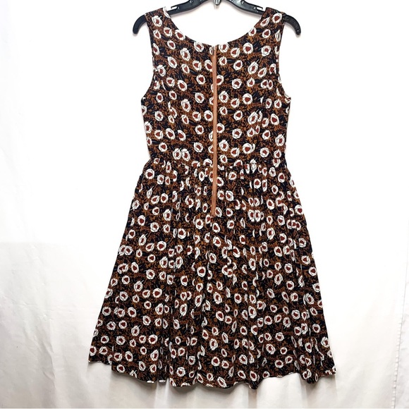 Women's Everly Burnt Orange a-line Floral Dress - Picture 2 of 6
